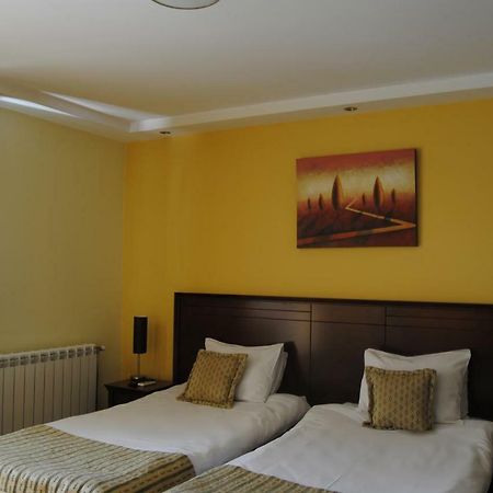 Garni Hotel Contact Bělehrad Exteriér fotografie
