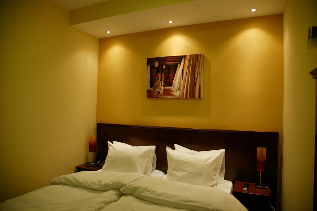 Garni Hotel Contact Bělehrad Pokoj fotografie