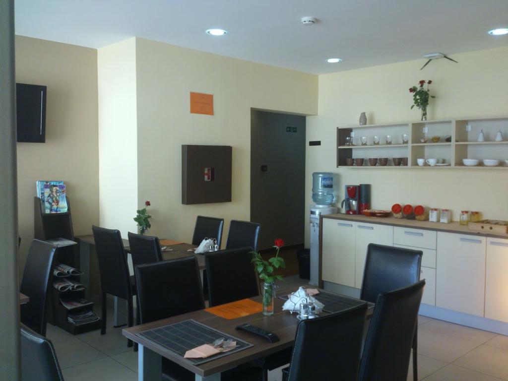 Garni Hotel Contact Bělehrad Exteriér fotografie
